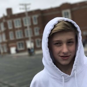 Meet your Posher, Henry